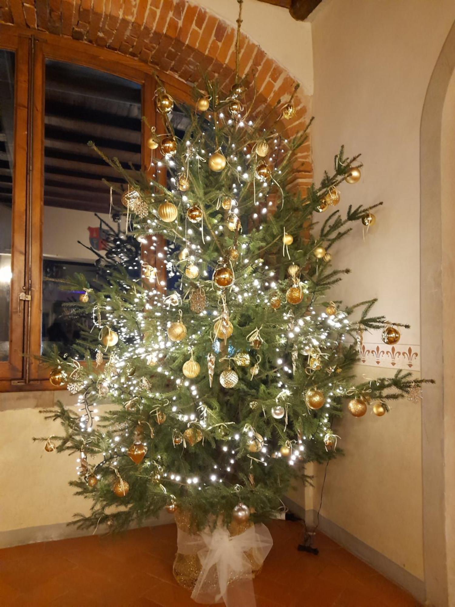 Agriturismo Antico Borgo Poggitazzi Лоро Чиуфена Екстериор снимка