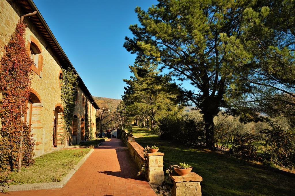 Agriturismo Antico Borgo Poggitazzi Лоро Чиуфена Екстериор снимка