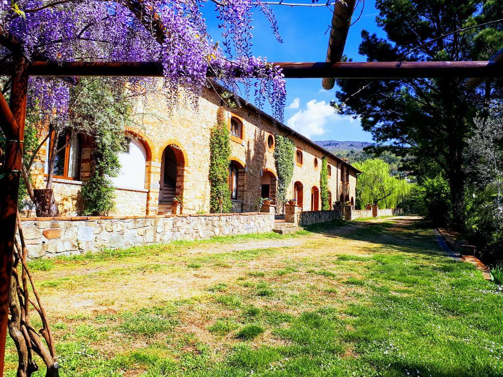 Agriturismo Antico Borgo Poggitazzi Лоро Чиуфена Екстериор снимка